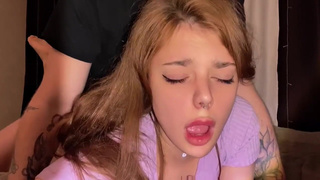 Страстный секс с падчерицей: отчим и падчерица в домашнем порно