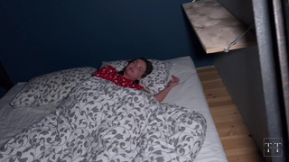 Сводный брат жестко трахает сестру - эксклюзивное секс видео