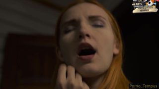 Рыжая нимфоманка сама прыгает на хуй маньяка