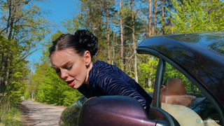 Секс в машине с незнакомкой – страстный минет и жесткий трах