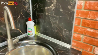 Молодая мама хочет массаж и жесткий секс