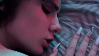 Горячее порно с музыкантшей