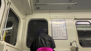 Секс в метро: реальное видео студентов МГУ, которое взорвало сеть