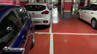 Секс видео с публичным сквиртом и кунилингусом