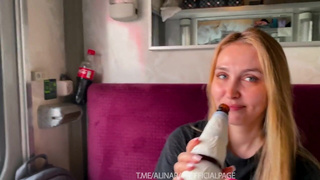 Смотреть онлайн горячее HD видео с девушкой