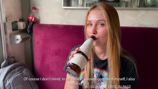 Смотреть онлайн горячее HD видео с девушкой