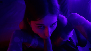 Страстное порно видео с развратной девушкой