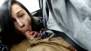 Секс с таксистом вместо оплаты – реальное порно видео