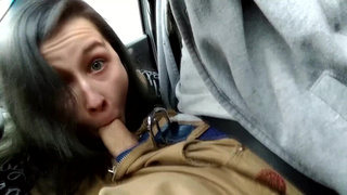 Секс с таксистом вместо оплаты – реальное порно видео