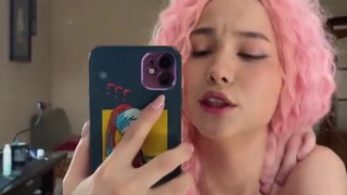 Lil Karina в домашнем порно – шедевр, снятый на телефон