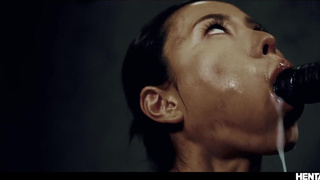 Азиатские девушки в экстремальном секс видео с кремпаями