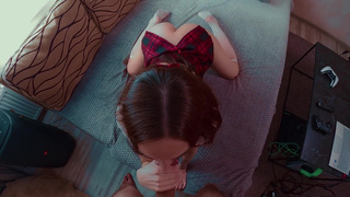 Брат трахает сестру в короткой юбке - секс видео онлайн