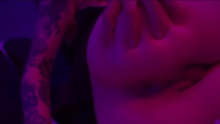 Жесткий лесбийский секс – горячие ласки и доминирование