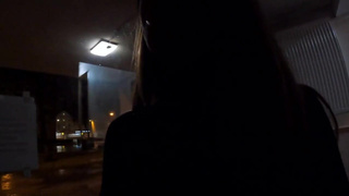 Страстный секс в подъезде с тайными встречами