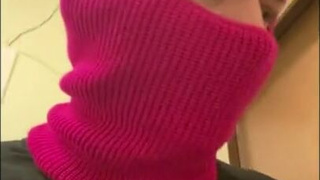 Стримерша трахает вора в прямом эфире – жесткое порно онлайн