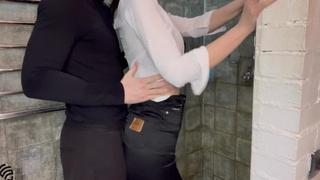 Жесткий трах и соблазнительные ласки