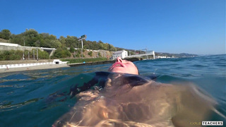 Секс на публичном пляже – горячее видео онлайн