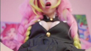 Косплей Demon Slayer: страстный хентай с жопастой девахой