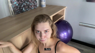 Сперма на лице: страстное порно видео с развратной девушкой