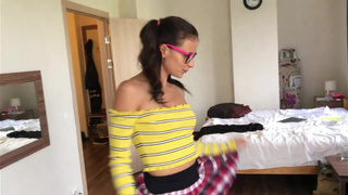 Горячее секс видео онлайн: жесткий минет и доминирование в постели