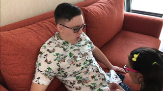 Горячее секс видео онлайн: жесткий минет и доминирование в постели