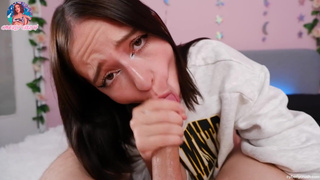 Cyberly Crush анальная наездница кончает от скачек