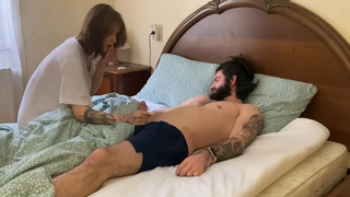 Брат кончил мне в рот — страстное порно видео с развратным минетиком