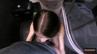 Смотреть онлайн - горячее домашнее порно с развратной девушкой