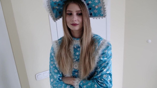 Смотреть онлайн секс с развратной героиней