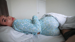 Секс с опытной дамочкой — смотреть онлайн