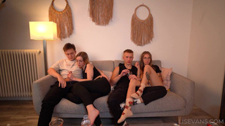 Секс с друзьями: неловкий момент или горячее видео?