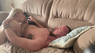 Жаркое порно видео с доминированием жены