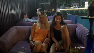 Горячее порно видео с развратными девушками