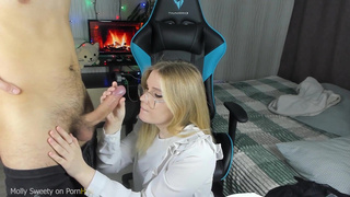 Секс видео с развратной студенткой - порно ролик HD