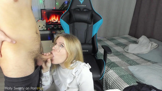 Секс видео с развратной студенткой - порно ролик HD