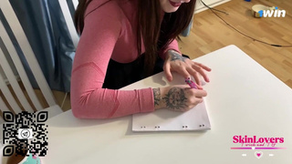 Смотреть онлайн жесткий секс с наказанием за дерзость