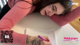 Смотреть онлайн жесткий секс с наказанием за дерзость