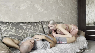 Смотреть онлайн порно видео – брат трахает сестру