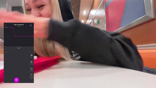 Смотреть онлайн горячее секс-видео с развратной девушкой