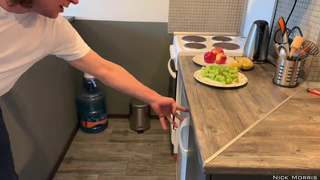 Горячее лесбийское порно с жестким финалом