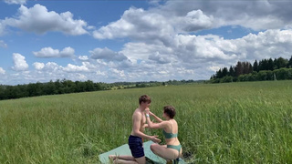 Студенты занимаются сексом на свежем воздухе – смотреть бесплатно