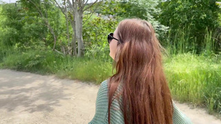 Заблудилась в лесу и отдалась незнакомцу — страстный лесной секс