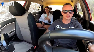 Горячее видео секса в такси — смотреть онлайн