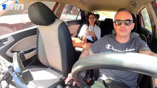 Горячее видео секса в такси — смотреть онлайн