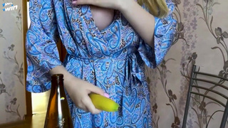 Порно ролик: кончил в мамку друга случайно