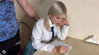 Секс видео с учителем: первый раз и неожиданный финал