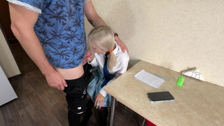 Секс видео с учителем: первый раз и неожиданный финал