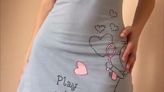 Использование дилдо до дикого оргазма – домашнее порно видео