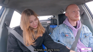 Поездка в ротик и неожиданная развязка - порно видео с развратной девушкой