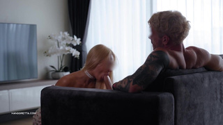 Страстный rough sex с сопротивлением и грязными разговорами